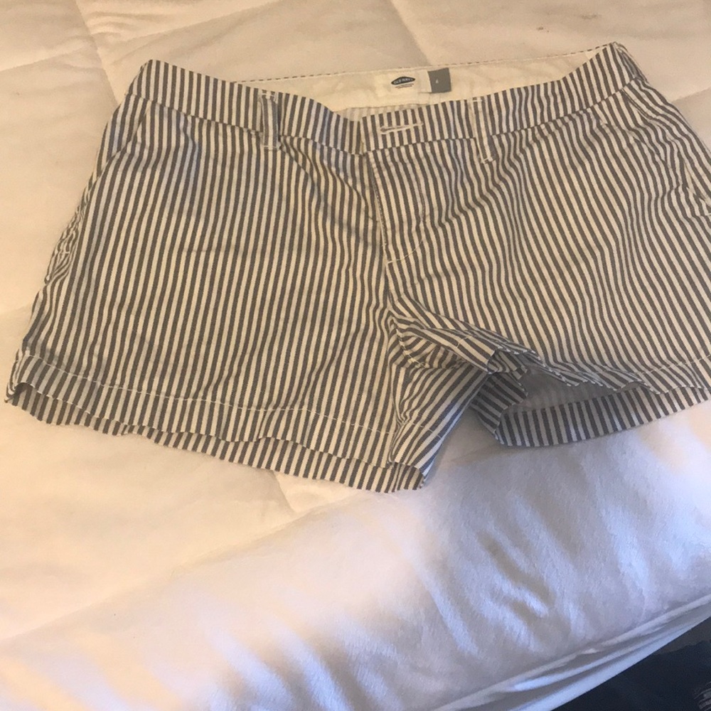 NWOT old Navy shorts